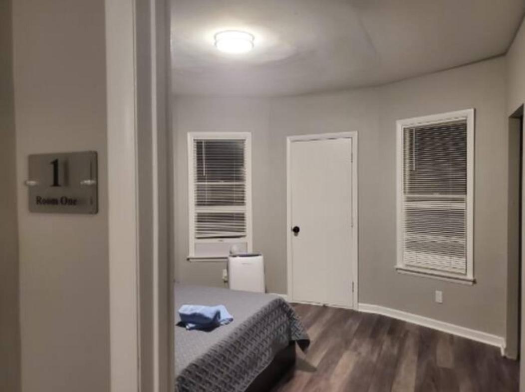 ☆☆ Modern Coed Dorm In Harrisburg ☆☆ Lägenhet Exteriör bild