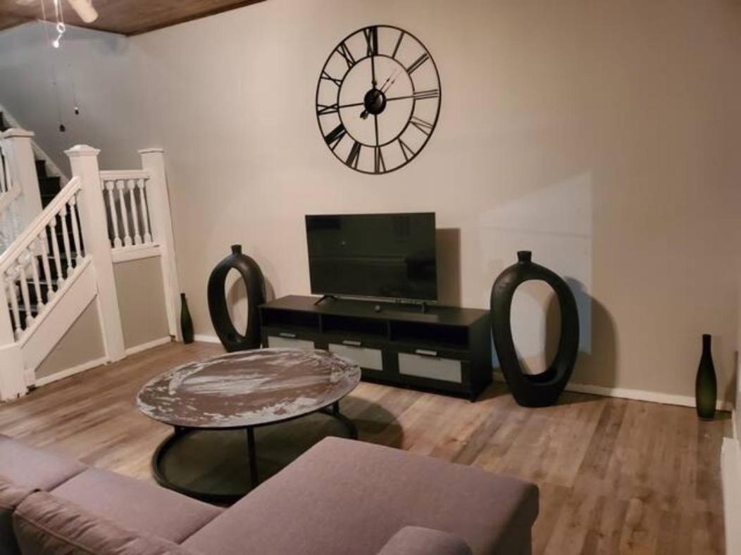 ☆☆ Modern Coed Dorm In Harrisburg ☆☆ Lägenhet Exteriör bild