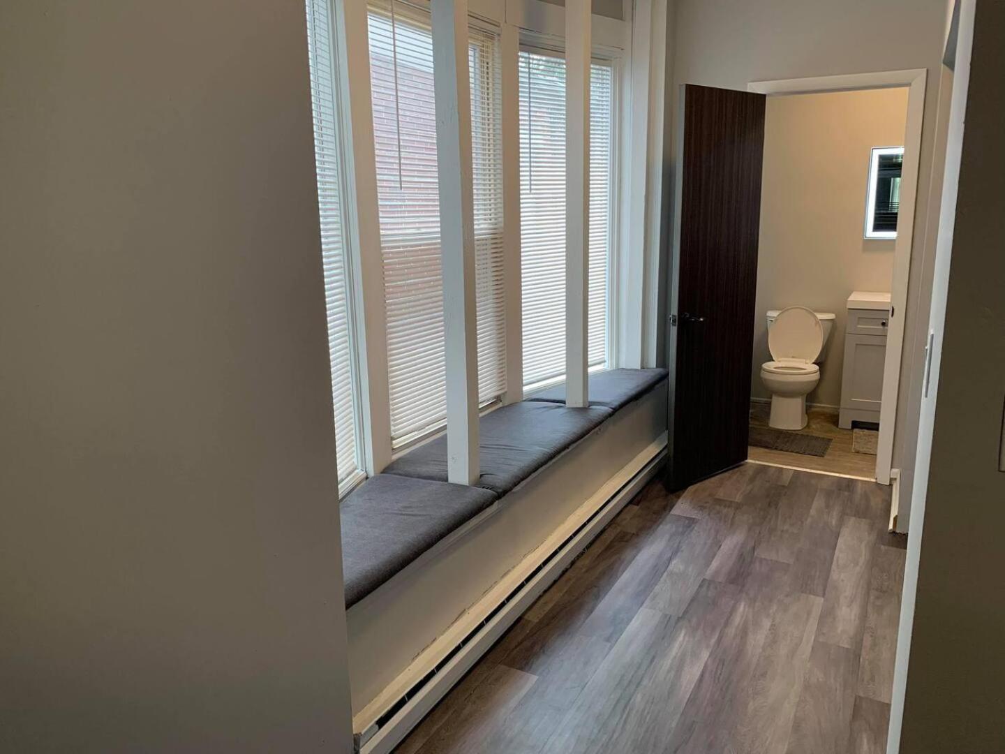 ☆☆ Modern Coed Dorm In Harrisburg ☆☆ Lägenhet Exteriör bild